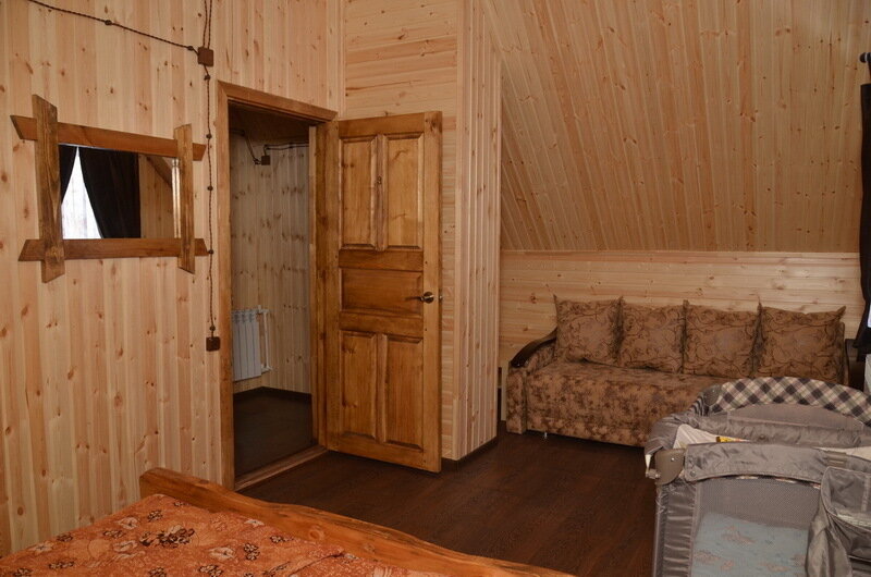 Дом Русская Изба 8-местный