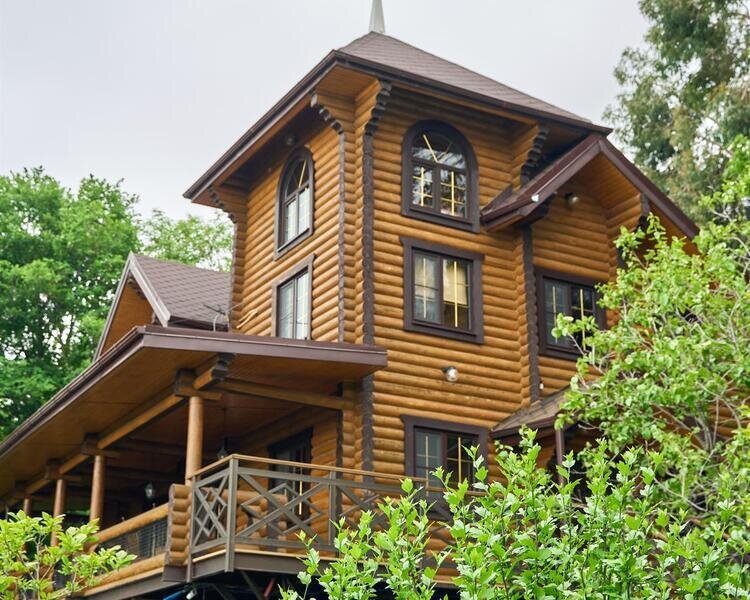 Вилла Villa Esenin (бывш. Leo House), Краснодарский край, Сочи Мамайка