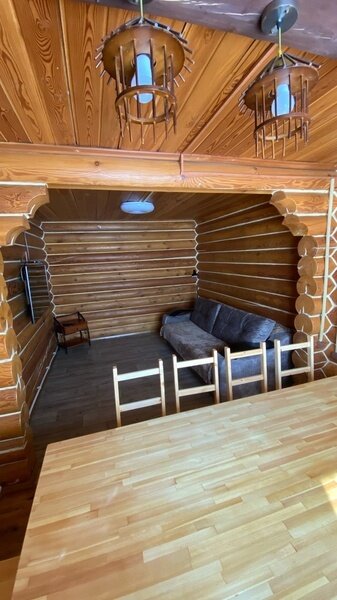 Дом 9-местный (из бруса с баней)