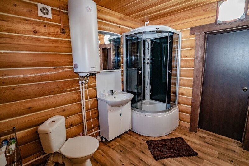 Дом 9-местный (из бруса с баней)