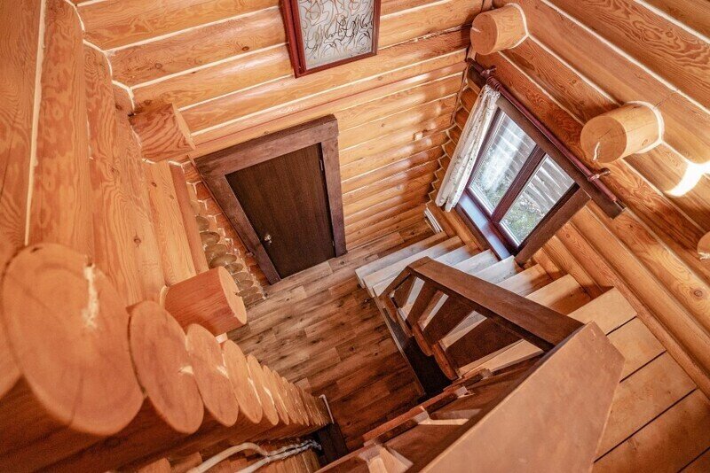 Дом 9-местный (из бруса с баней)