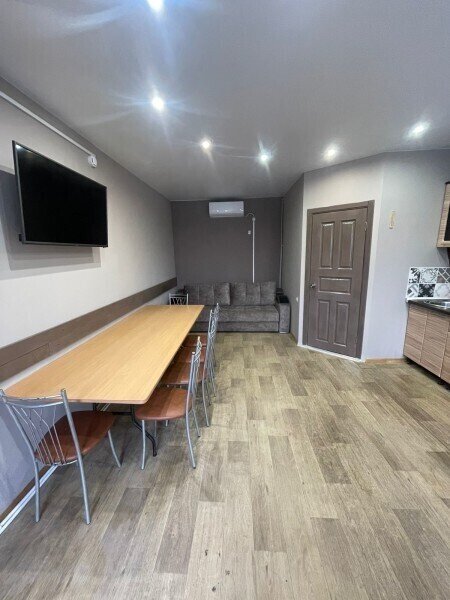 Номер 6-местный 2-комнатный (в коттедже)