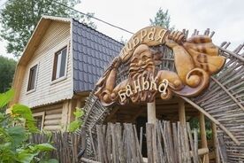 Коттедж "Добрая банька", База отдыха Лесная сказка, Ишим