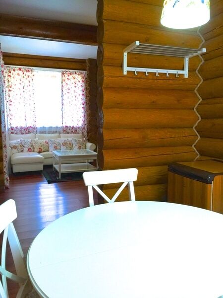 Апартаменты в доме-срубе № 4