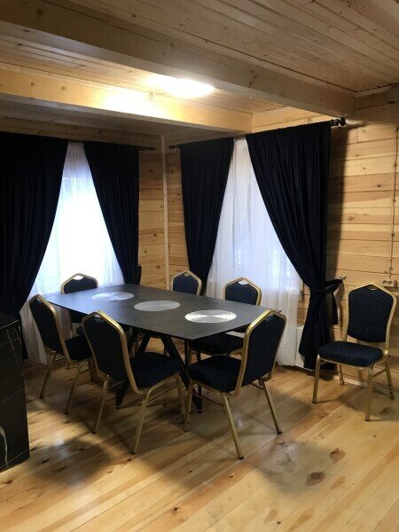 Коттедж 10-местный