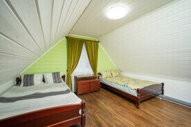 Коттедж 4-местный с 2 спальнями, База отдыха Аленушка, Окуловский район