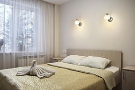 Комната 14, База отдыха Светлая, Берёзовский