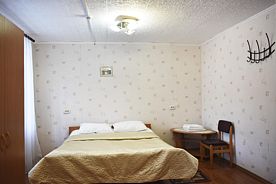 Комната 28, База отдыха Светлая, Берёзовский