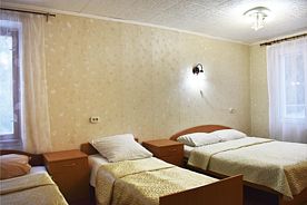 Комната 29, База отдыха Светлая, Берёзовский