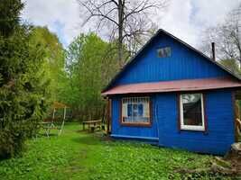 Трёхместный дом, База отдыха Спарта, остров Уходово