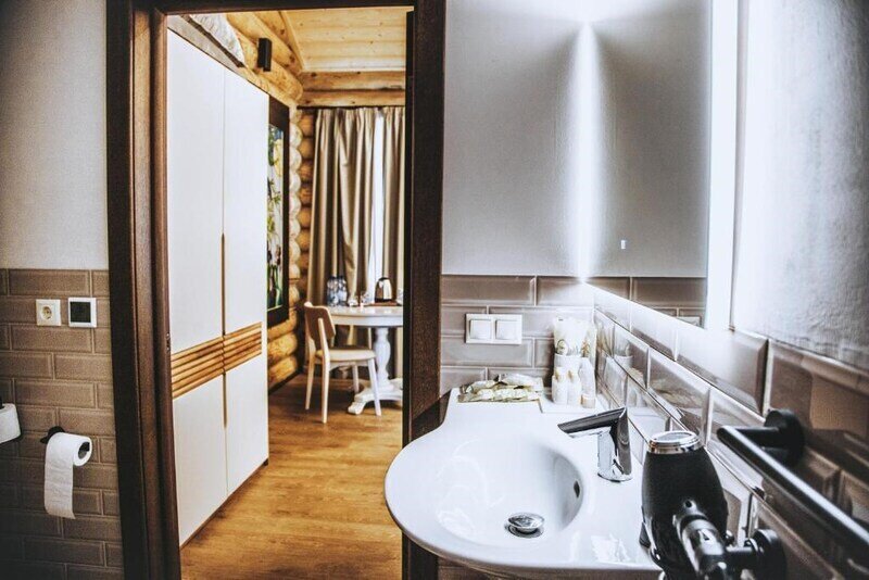 Полулюкс 2-местный 2-комнатный (Травница)