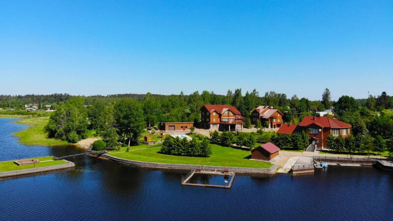 Коттеджный комплекс Имение Богатыри, поселок Богатыри, Ленинградская область