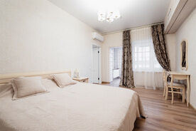 Люкс 2-х местный вид на озеро, Коттеджный комплекс Имение Богатыри, поселок Богатыри