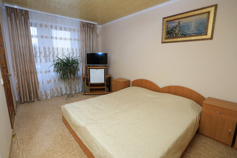 Люкс 3-местный 1-комнатный (11)