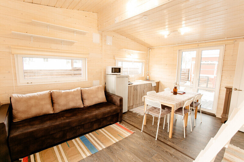 Домик 6-местный (№14, с сауной)