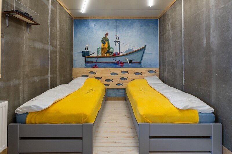 Дом 12-местный 7-комнатный