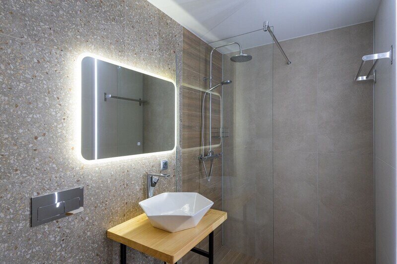 Дом 12-местный 7-комнатный