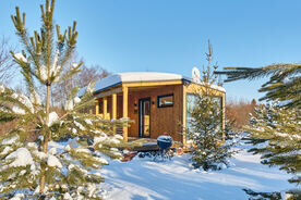 Дом на краю поля, База отдыха Мурашики, Пермский