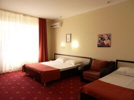 3-х местный однокомнатный номер «Полулюкс» с доп. местом (кресло-кровать), Гостевой дом Дженифер, Джемете