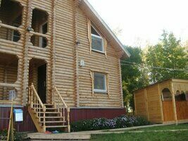 Номер "Люкс" № 8 в 2-х этажном коттедже (двухкомнатный), База отдыха Три Озера, Александровка