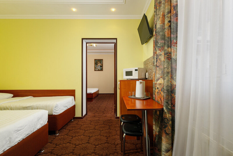 Семейный 5-местный  (с балконом)