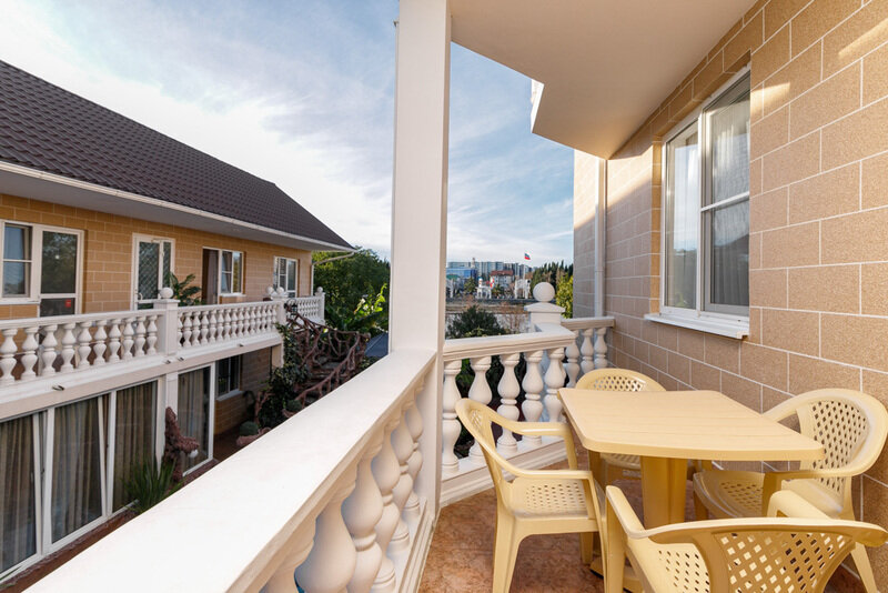 Семейный 5-местный  (с балконом)