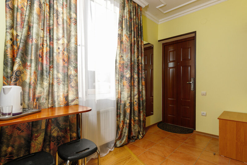 Семейный 5-местный  (с балконом)