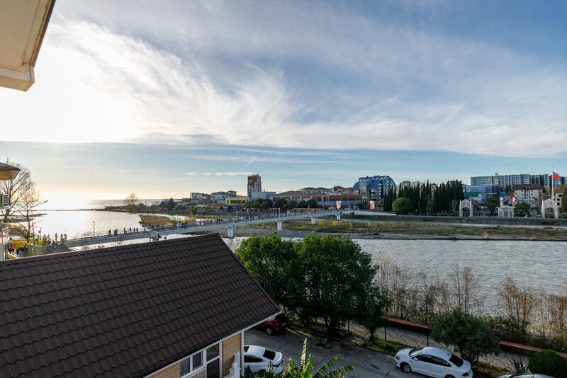 Семейный 5-местный (с балконом, вид на море)