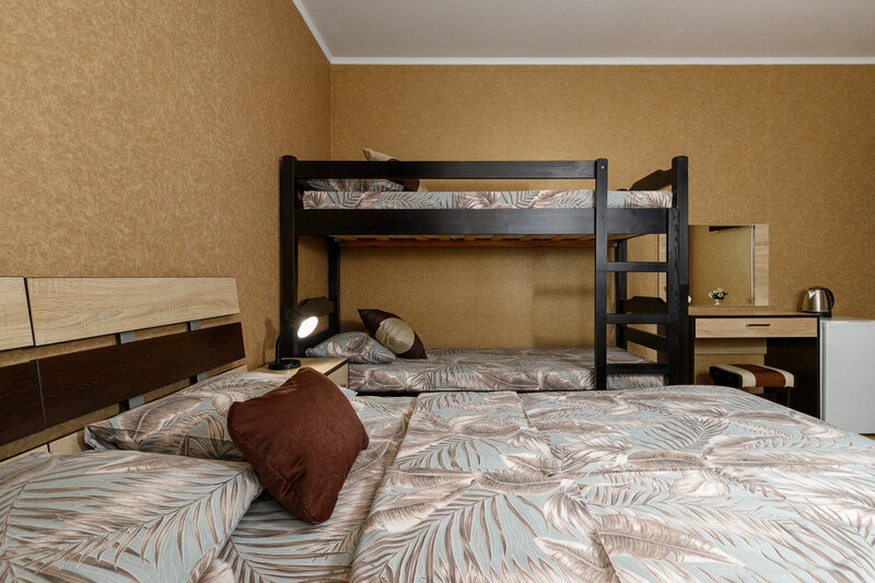 Номер 4-местный