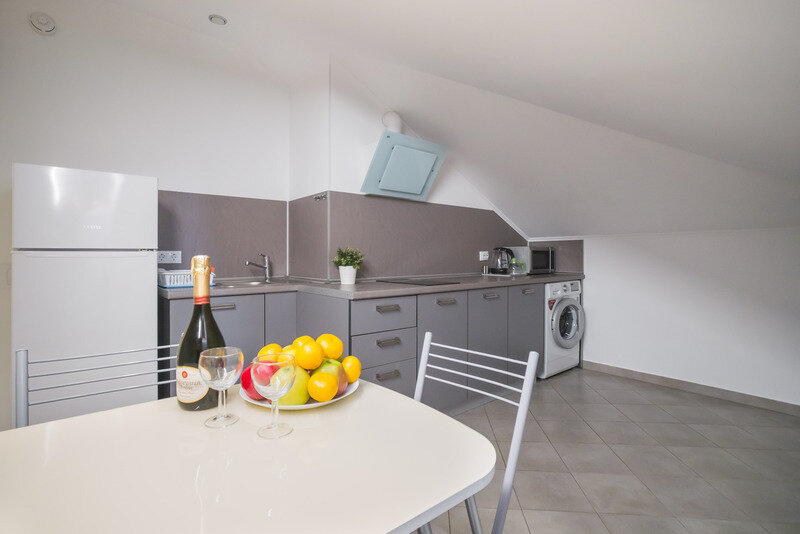 Апартаменты 4-местный 2-комнатный (с кухней, мансарда)