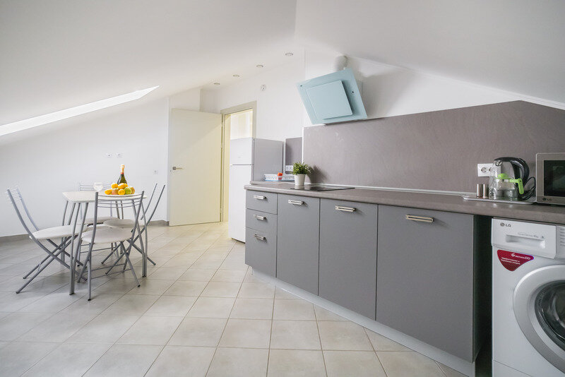 Апартаменты 4-местный 2-комнатный (с кухней, мансарда)