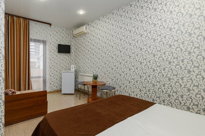 Стандартный 3-местный (TWIN, с балконом)