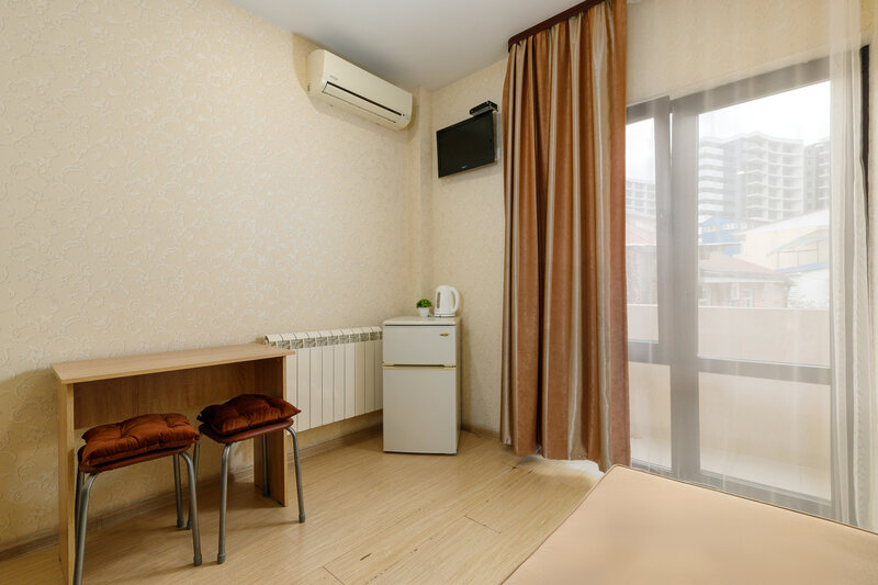 Стандартный 3-местный (TWIN, с балконом)