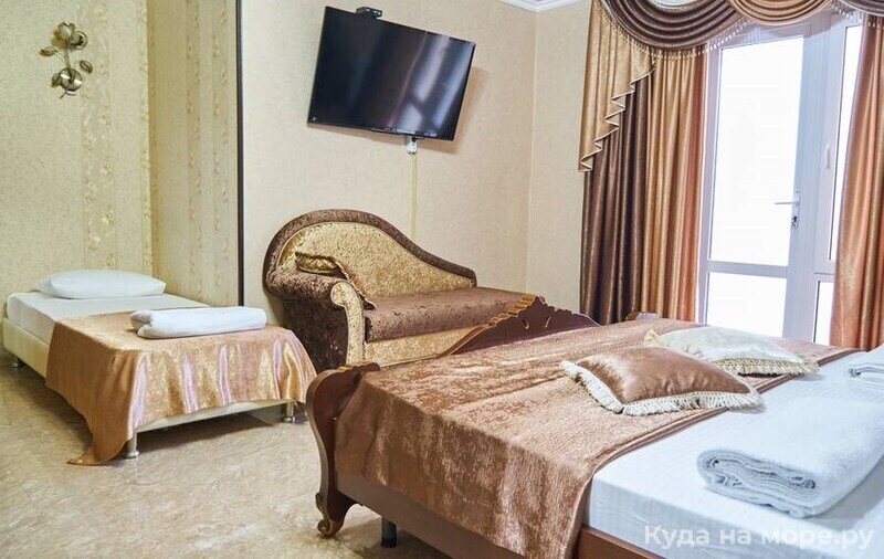 Семейный 2-местный (с джакузи)