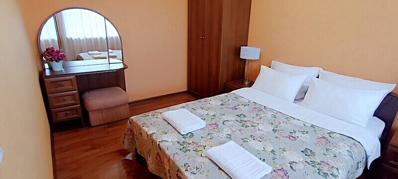 Комфорт 4-местный 2-комнатный (с лоджией)