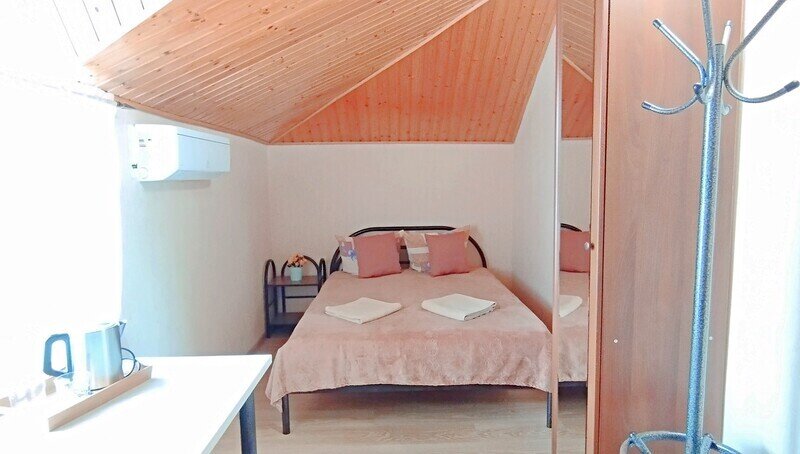 Стандартный 2-местный (на мансарде)