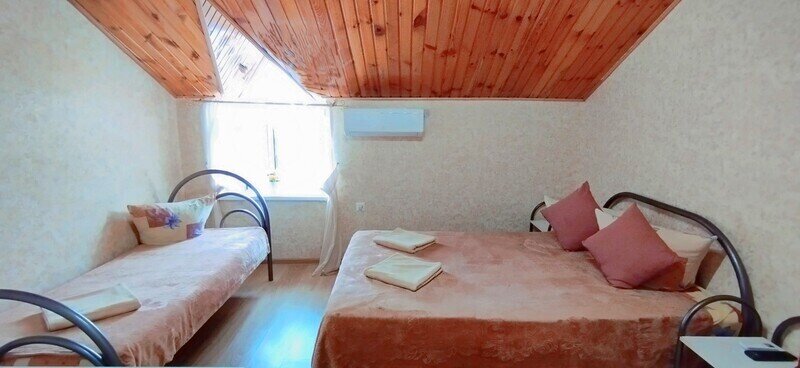 Стандартный 3-местный (на мансарде)