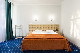 Люкс двухкомнатный с балконом и аркой, Дом отдыха Серебряный Век, Таруса