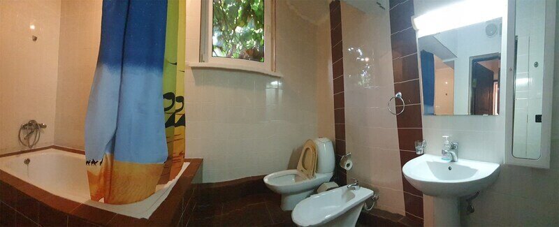 Апартаменты 4-местные 2-комнатные (с балконом)