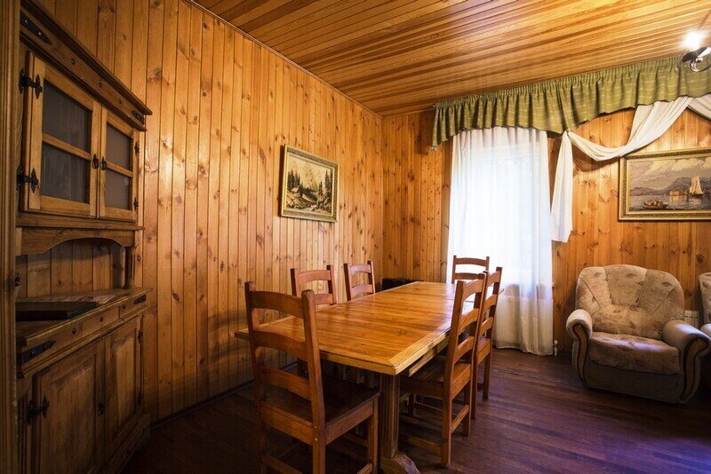 Коттедж 7-местный 3-комнатный (№2)