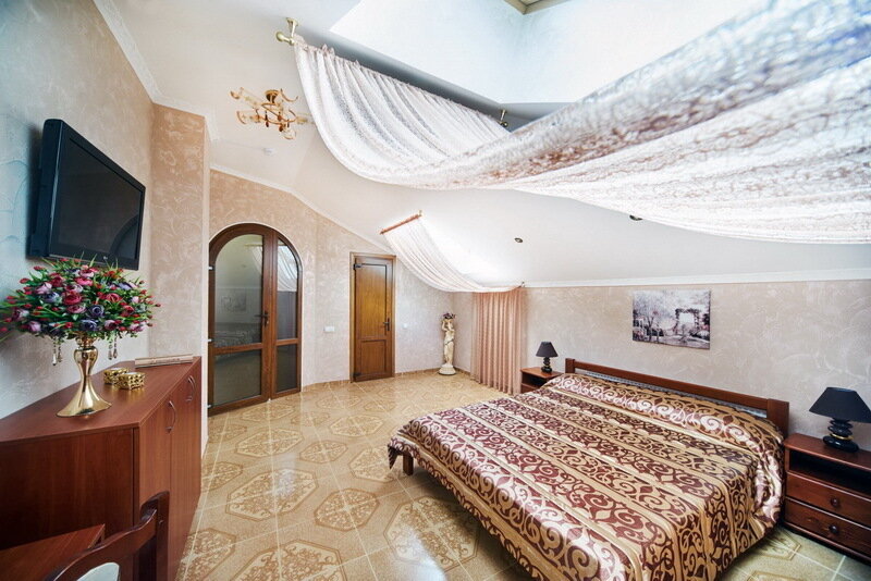 Люкс 4-местный 2-комнатный