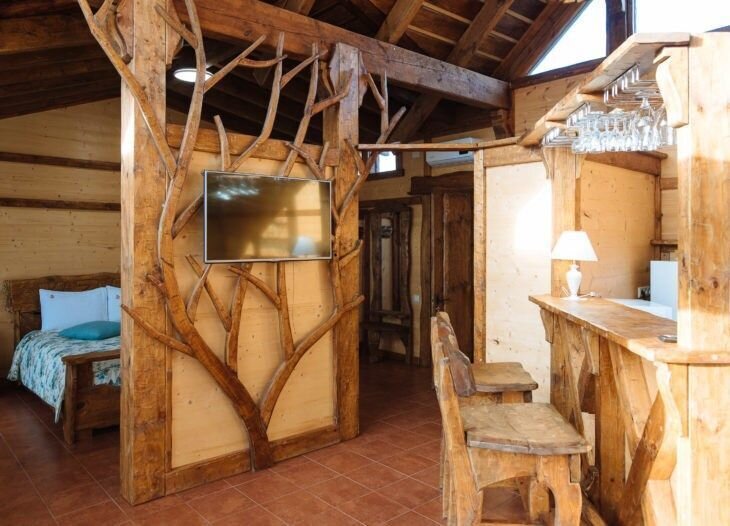 Семейный 4-местный (Люкс Изба)