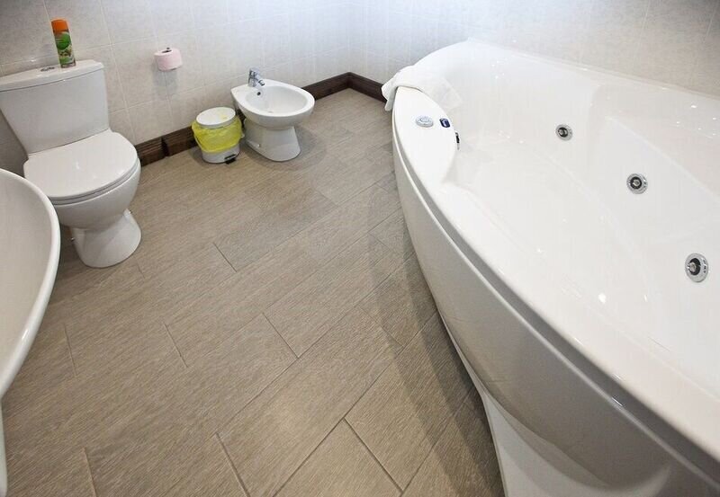 Семейный 5-местный (с террасой и отдельным входом)