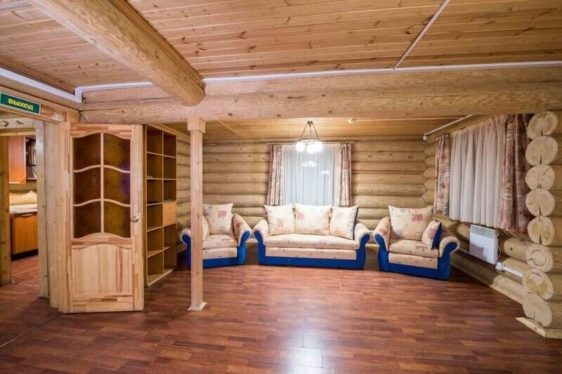 Коттедж 12-местный (Карельский дом)