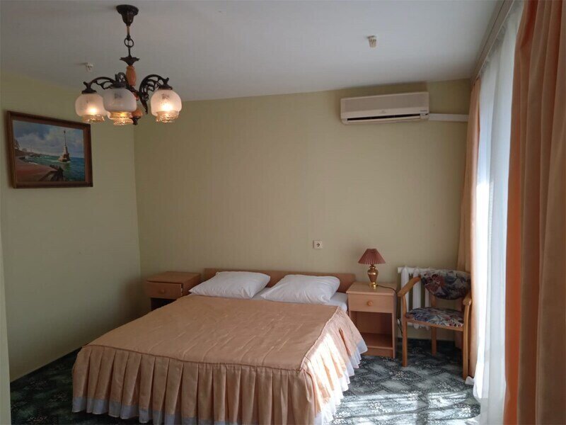 Семейный 3-местный 2-комнатный ( с кухней, корпус №2)