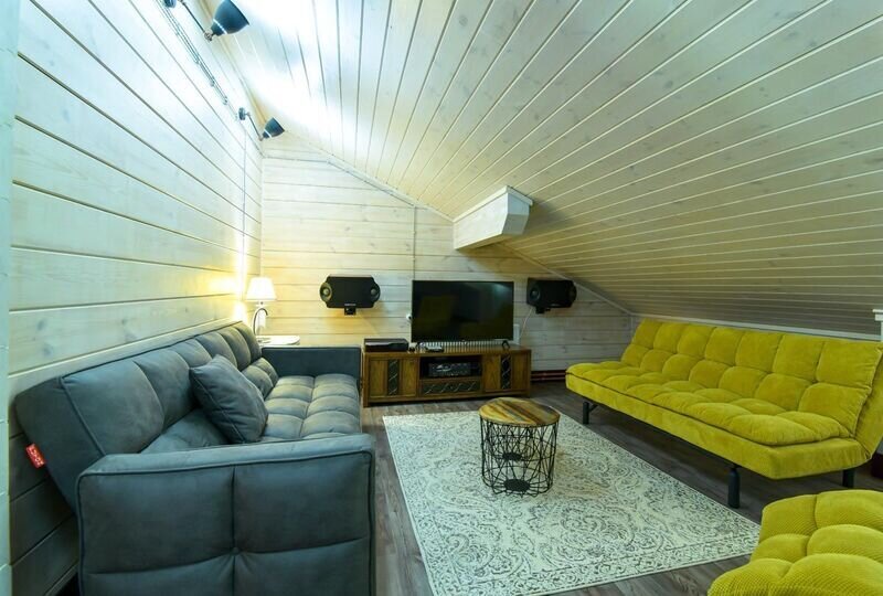 Коттедж Лесной