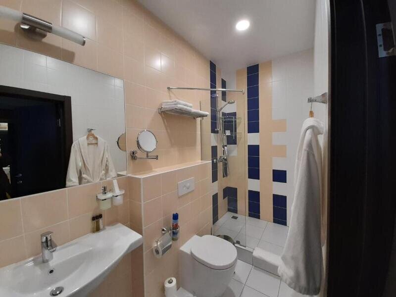 Бизнес 2-местный