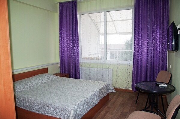 Стандартный-3 3-местный 1-комнатный (с проходной комнатой, 3-4 этаж, корпус 3)