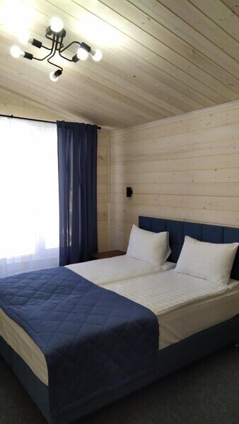 Дом 8-местный 2-этажный