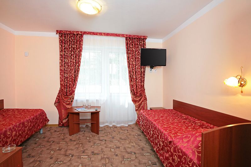 Стандартный 2-местный (с французским балконом, корпус № 2, 3)